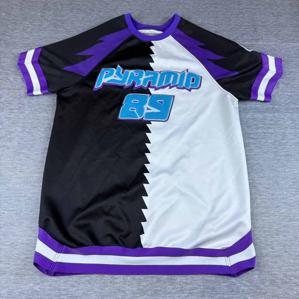Black Pyramid 2017 Chris Brown Lightning Shooting Jersey Top Streetwear Sz Small
